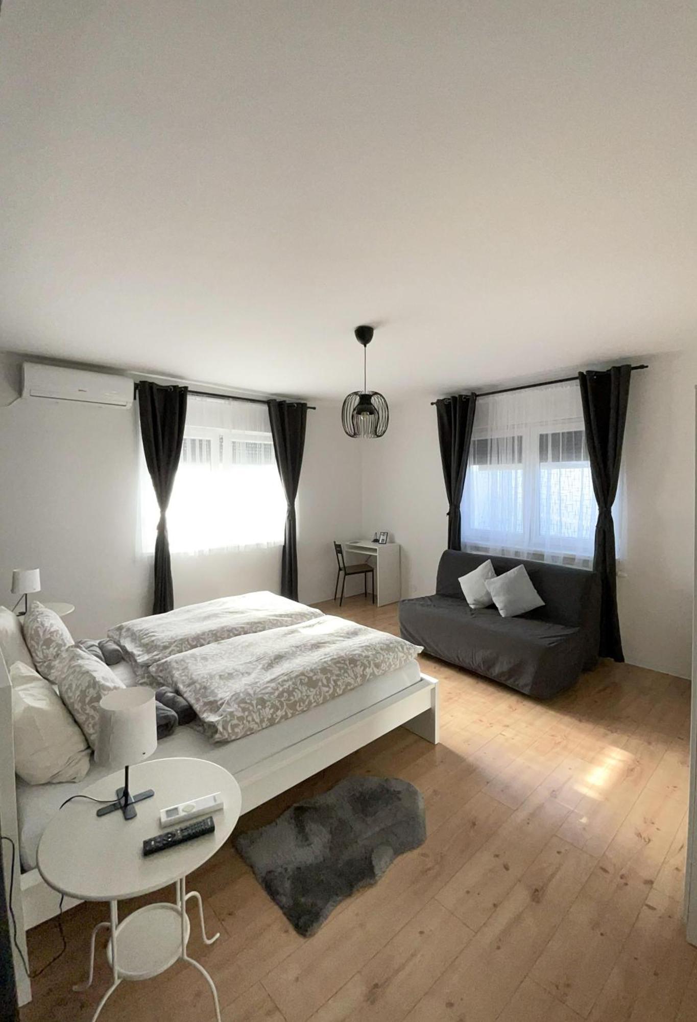 4 Stars Apartments Near Airport Velika Gorica Exterior photo
